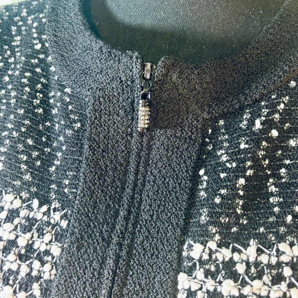 St John Couture - Black and White Textured Blazer with Stripes - Picture 3 of 10
